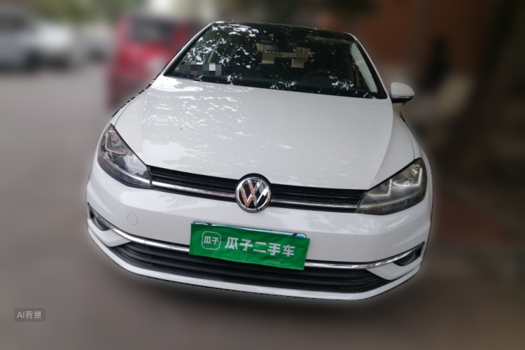 Volkswagen Golf 2019 car image #3