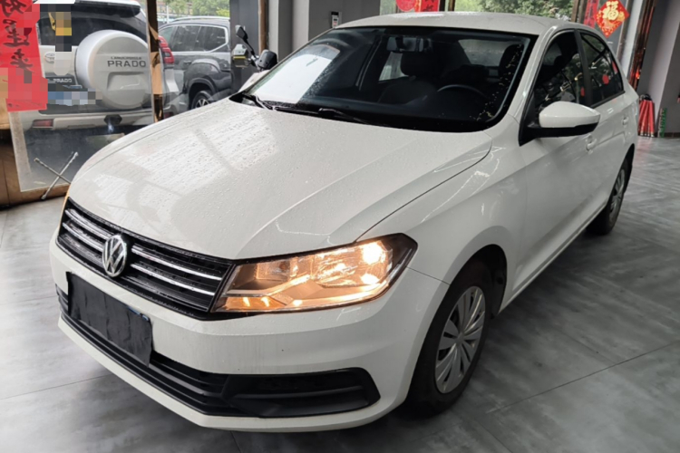 Volkswagen Santana 2021 car image #2