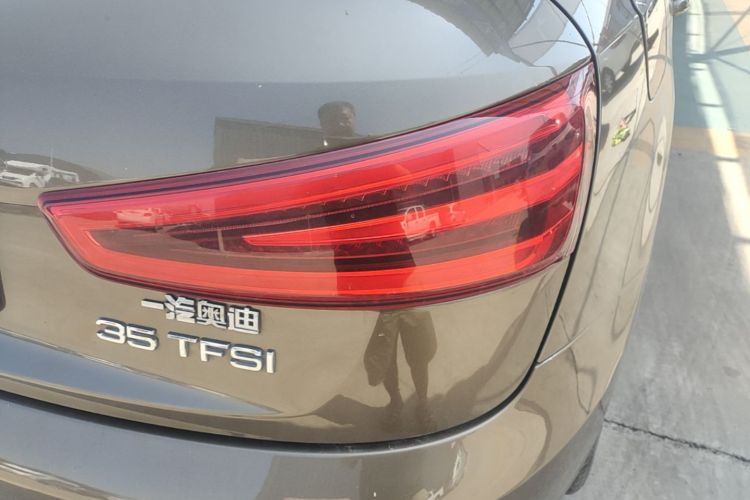 Audi Q3 2015 #8 Audi Q3 2015 car image #8