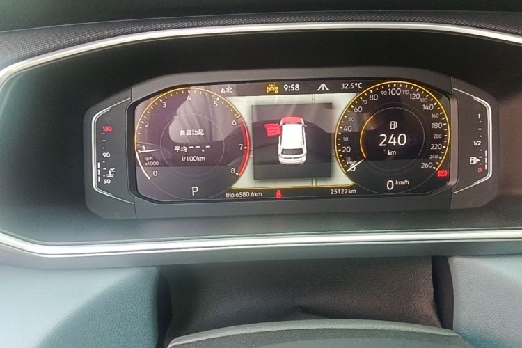 Volkswagen Tharu 2024 car image #12
