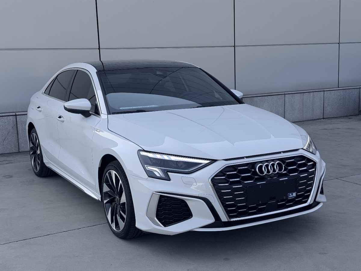 Audi A3 2023 car image #3