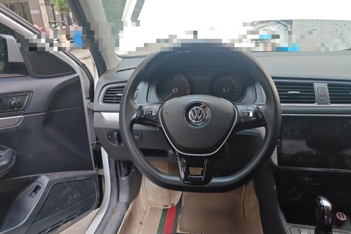 Volkswagen Lavida 2019 car image #22