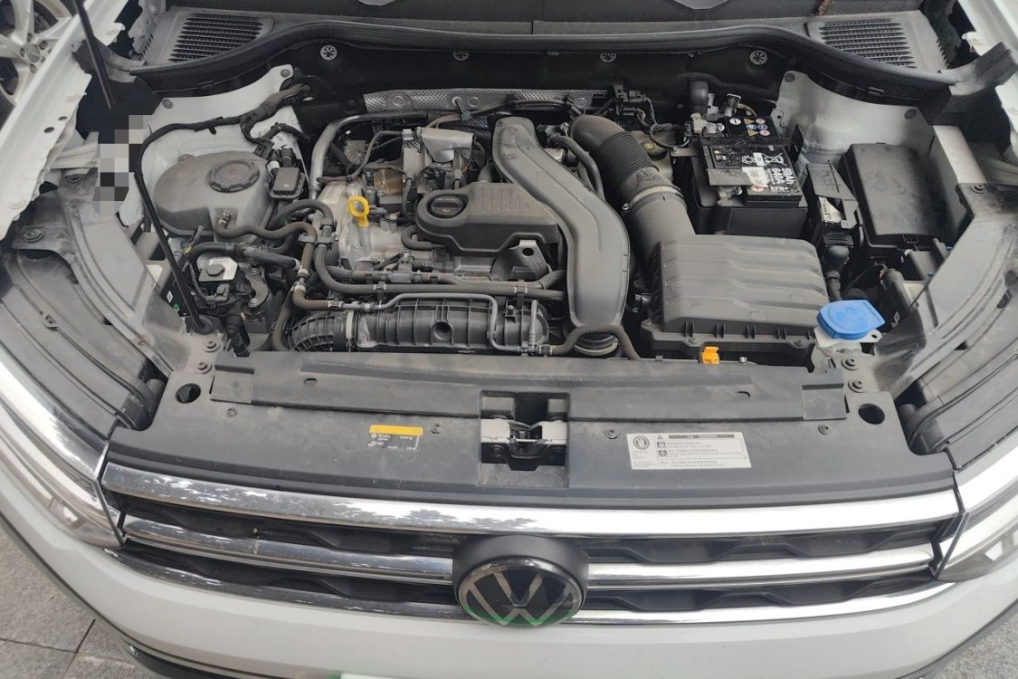Volkswagen Tharu 2024 car image #10