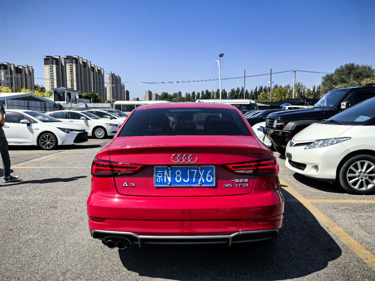 Audi A3 2017 immagine di auto #5