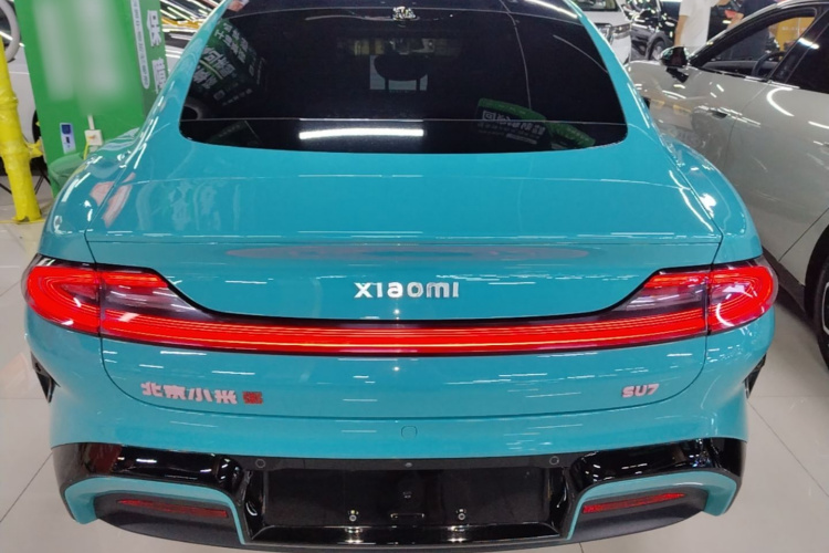 MI SU7 2024 car image #6