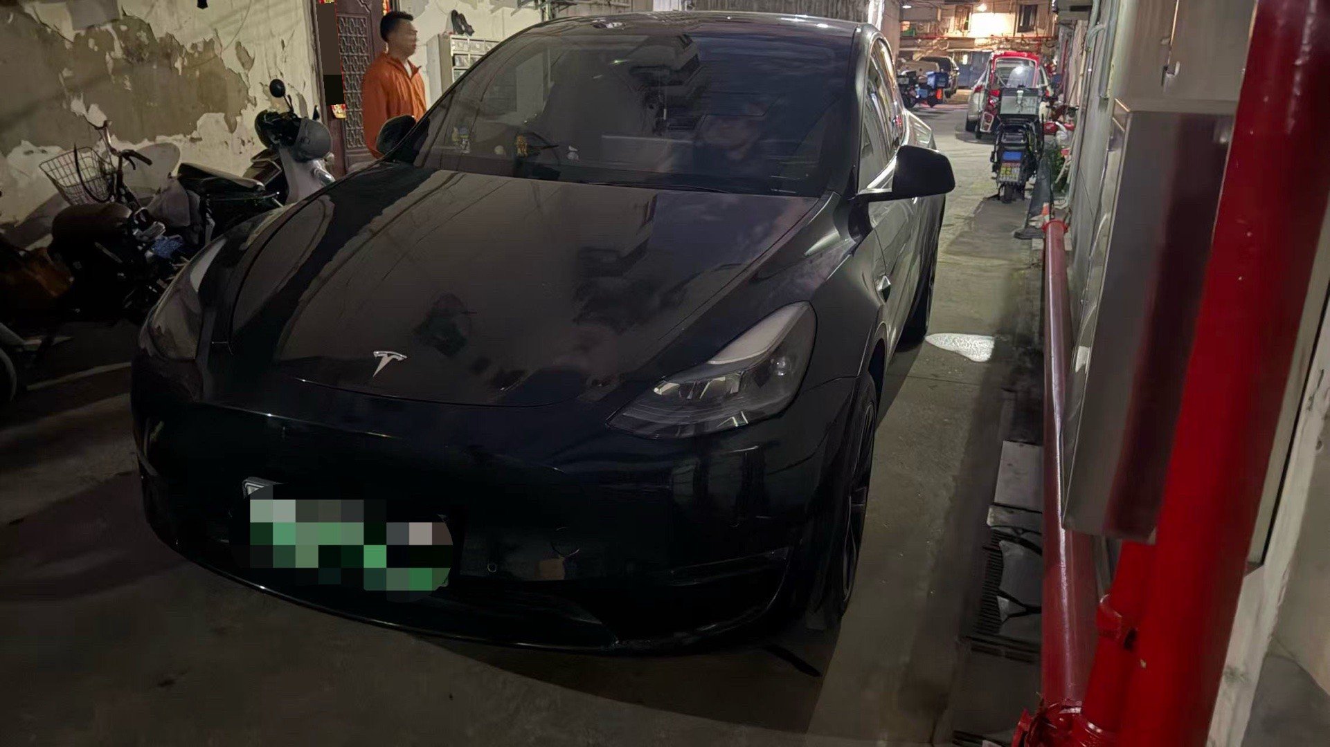 Tesla Model Y 2023 Tesla Model Y 2023 car image