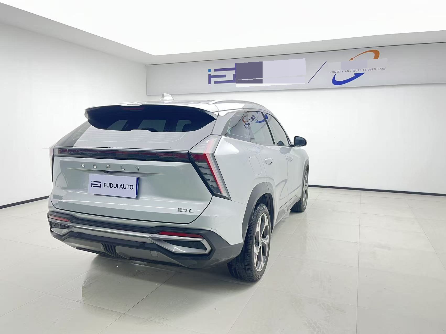 GEELY Boyue L 2023 car image #5