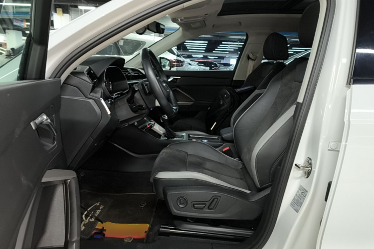 Audi Q3 2021 #15 Audi Q3 2021 immagine di auto #15