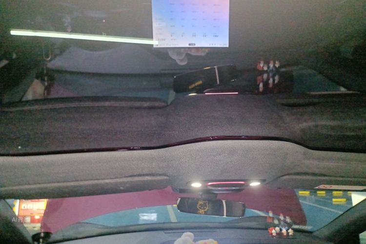 MI SU7 2025 car image #20