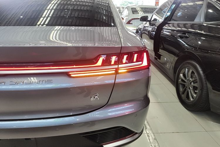 BYD Han 2022 car image #8