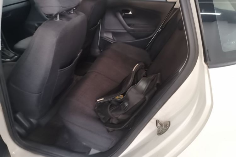 Volkswagen Polo 2018 #17 Volkswagen Polo 2018 car image #17