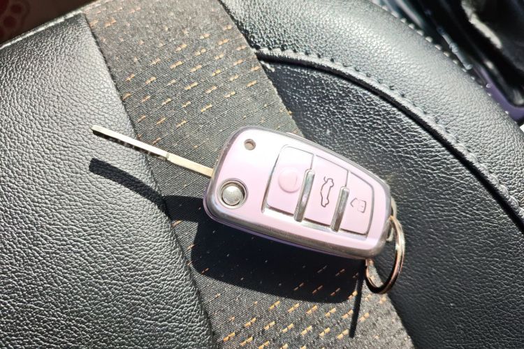 奇瑞 瑞虎3x 2018 汽车图片 #9