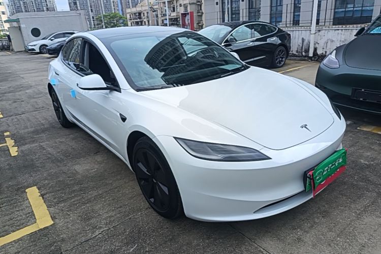 Tesla Model 3 2024 #4 Tesla Model 3 2024 car image #4