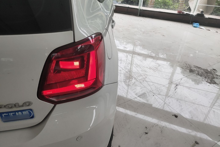 Volkswagen Polo 2017 #8 Volkswagen Polo 2017 car image #8