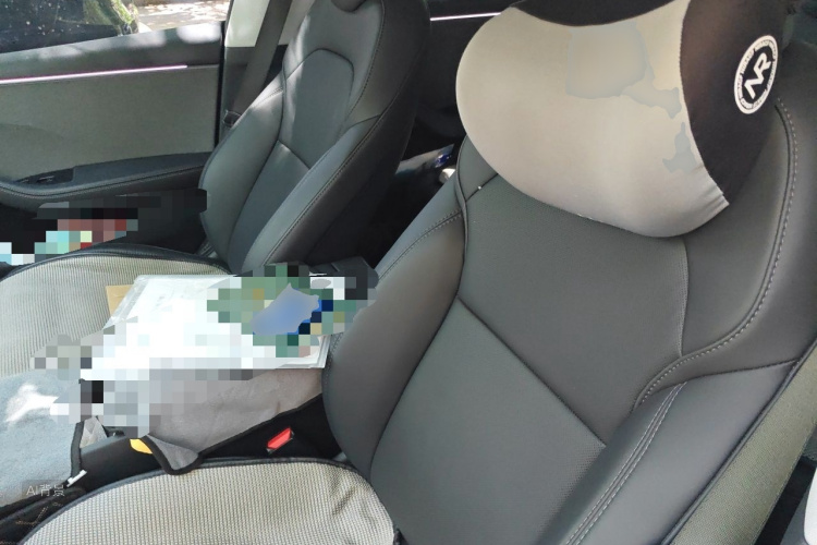 Tesla Model 3 2025 car image #17