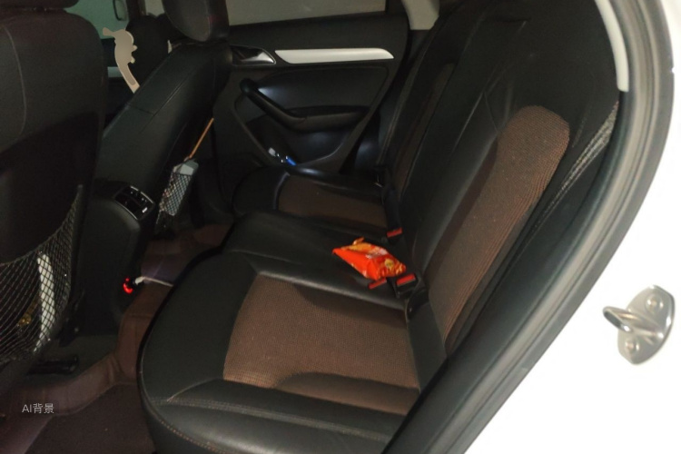 Audi Q3 2019 #19 Audi Q3 2019 car image #19
