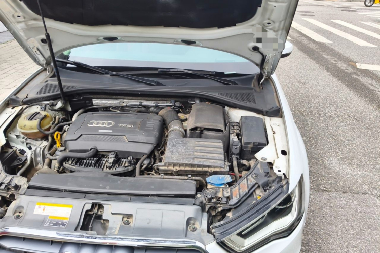 Audi A3 2015 immagine di auto #23