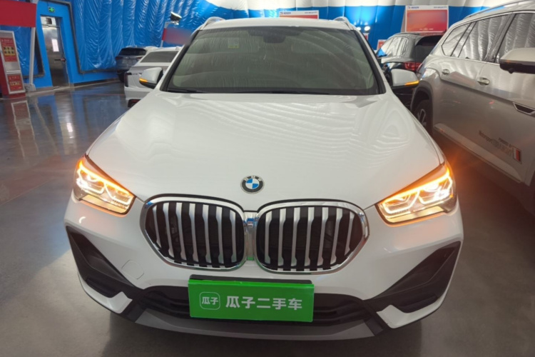 BMW X1 2021 imagen de coche #3