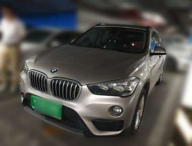 BMW X1 2017 BMW X1 2017 car image