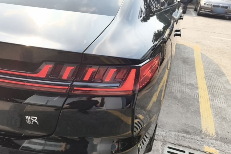 BYD Han 2022 imagem de carro #8