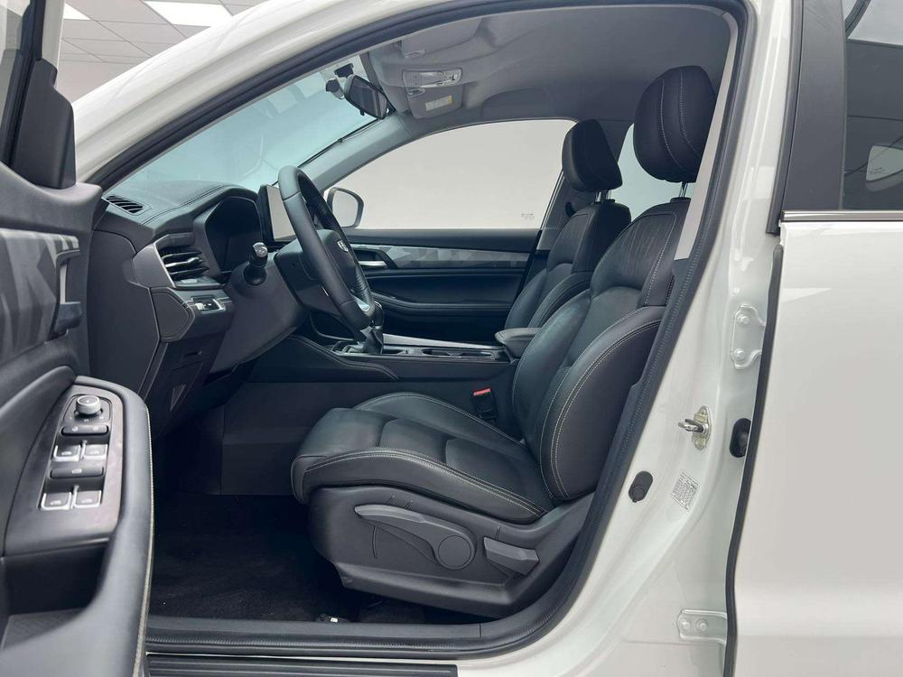 GEELY Vision X6 2022 car image #18
