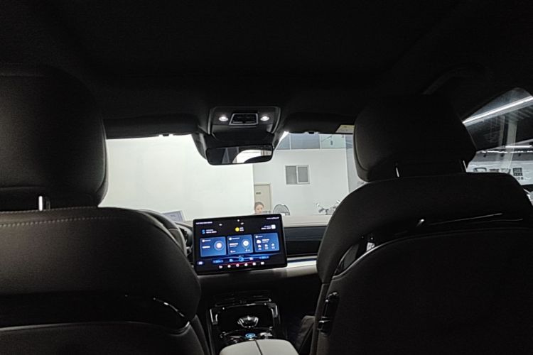 BYD Han 2023 #18 BYD Han 2023 car image #18