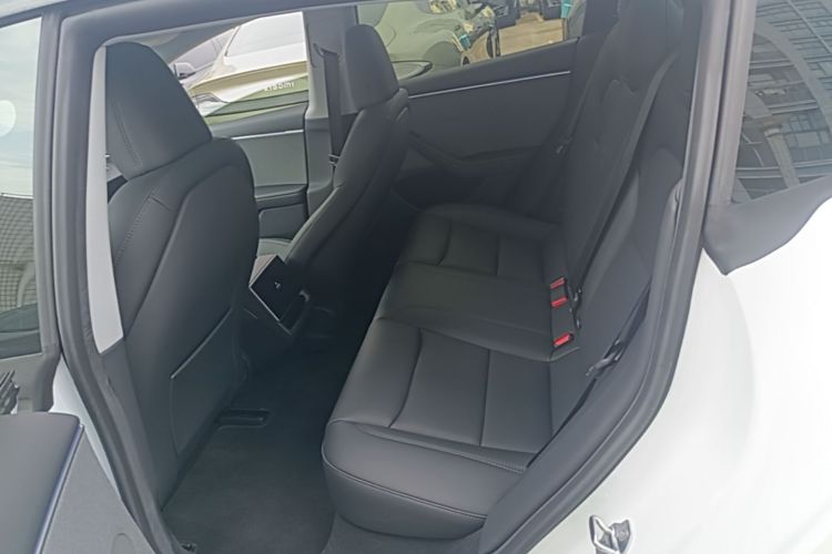 Tesla Model 3 2024 #17 Tesla Model 3 2024 car image #17