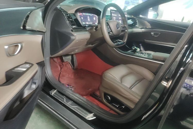 BYD Han 2022 #16 BYD Han 2022 car image #16