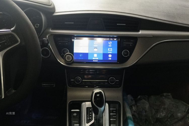 GEELY Emgrand GS 2017 car image #15
