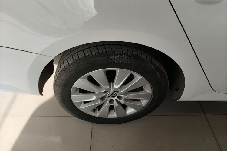 Volkswagen Lavida 2016 car image #10