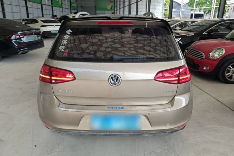 Volkswagen Golf 2016 immagine di auto #6