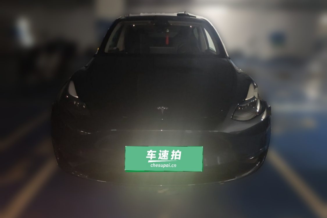 Tesla Model Y 2024 #5 Tesla Model Y 2024 car image #5