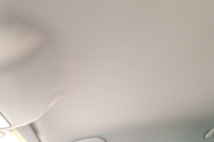 Volkswagen Polo 2014 car image #18