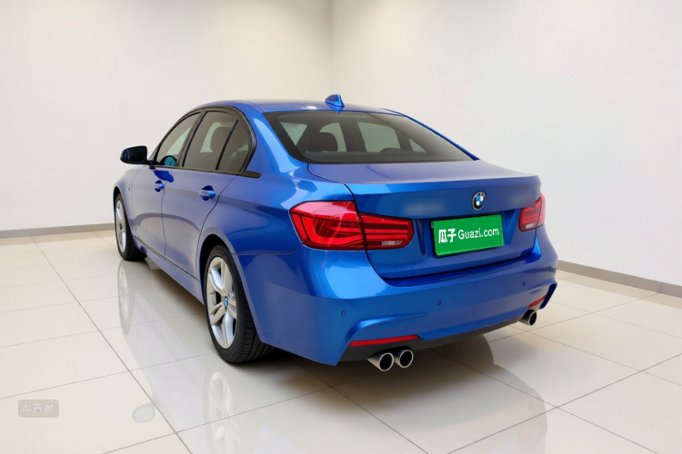 BMW 3 Series 2019 #5 BMW 3 Series 2019 car image #5