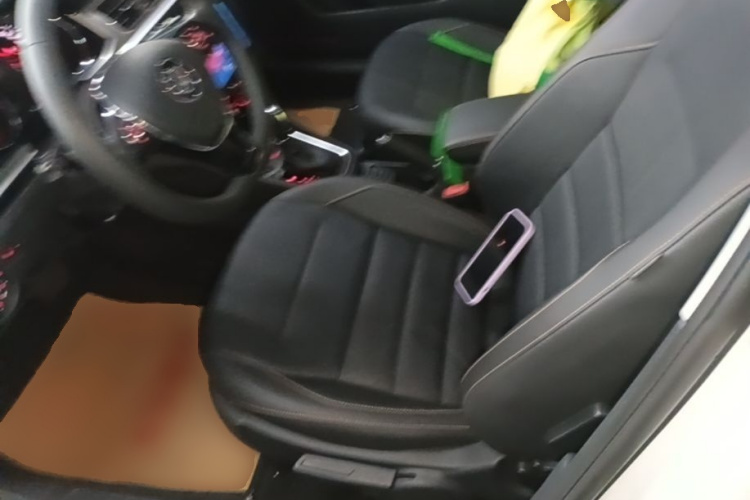 Volkswagen Bora 2017 immagine di auto #15