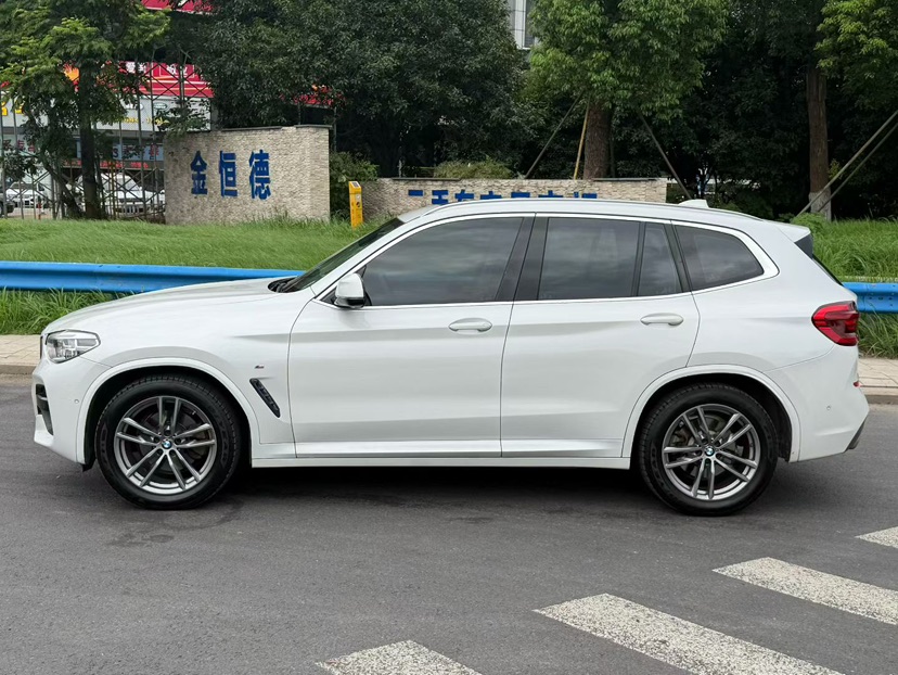 BMW X3 2020 imagem de carro #3
