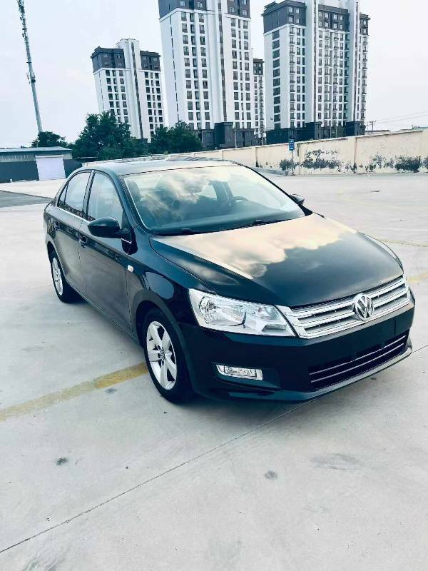 Volkswagen Santana 2016 car image 