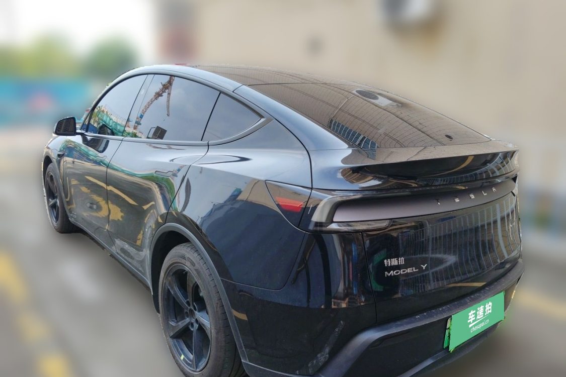 Tesla Model Y 2025 #3 Tesla Model Y 2025 immagine di auto #3