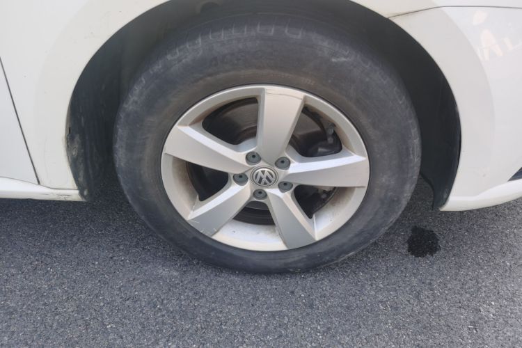 Volkswagen Lavida 2016 car image #9
