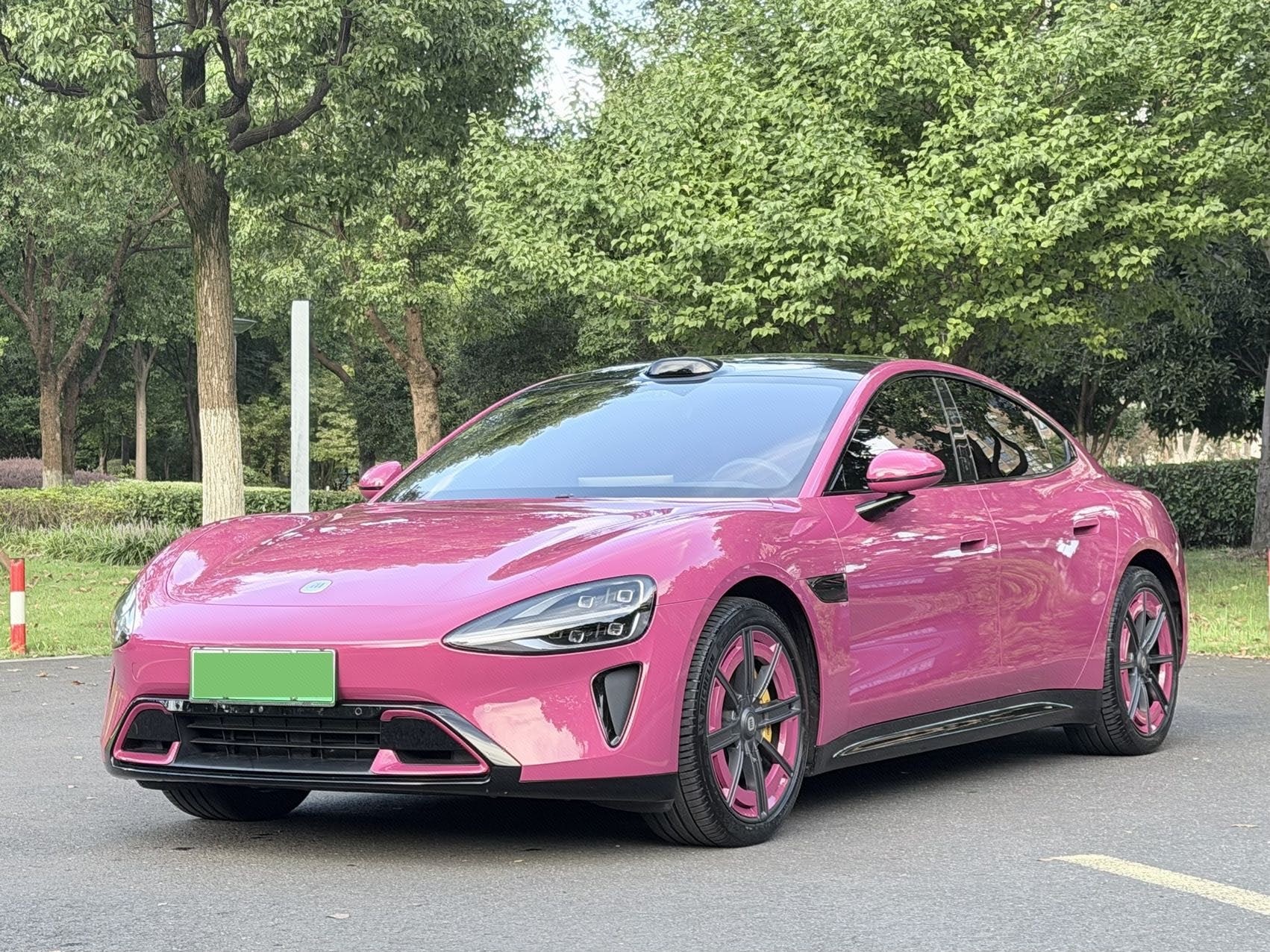 MI SU7 2025 car image 