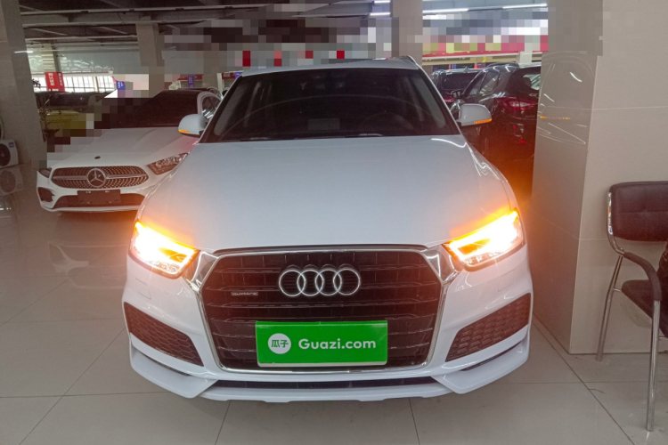 Audi Q3 2019 immagine di auto #3