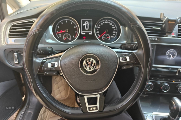 Volkswagen Golf 2017 car image #12