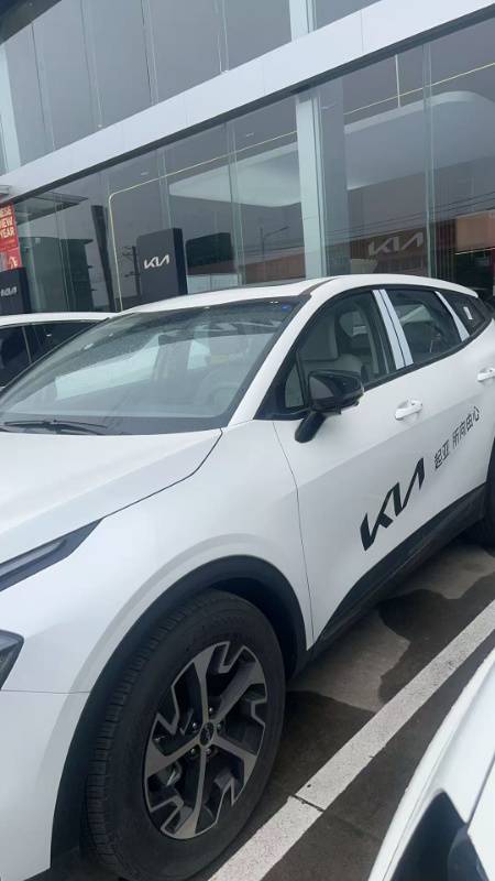 Kia Sportage 2025 car image 