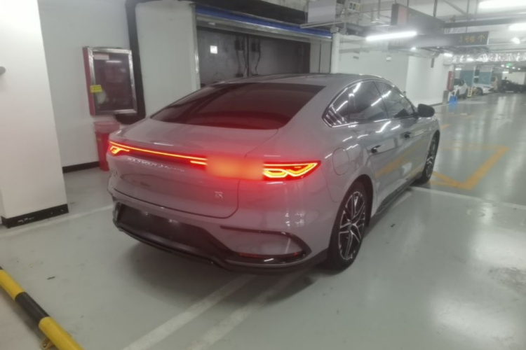 BYD Han 2024 car image #7