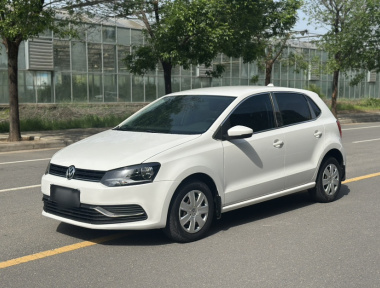 Volkswagen Polo 2017 Volkswagen Polo 2017 car image