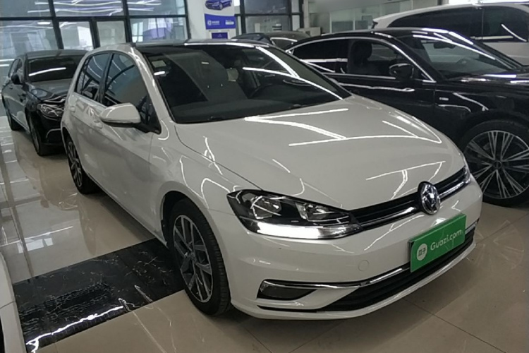 Volkswagen Golf 2019 #4 Volkswagen Golf 2019 car image #4