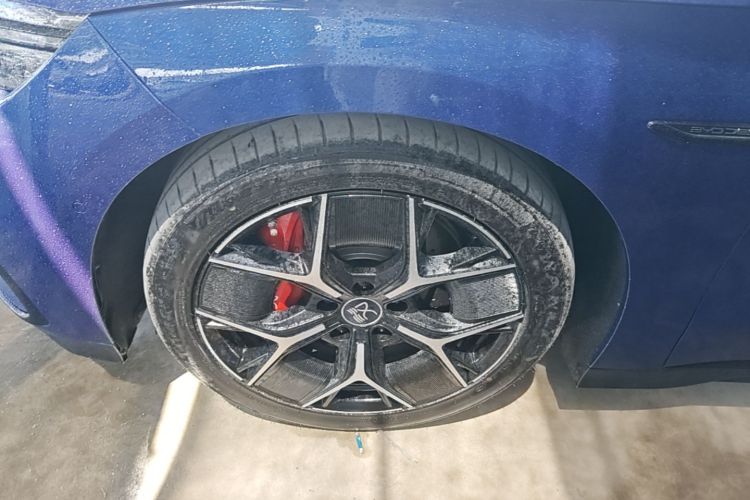 BYD Han 2022 car image #9