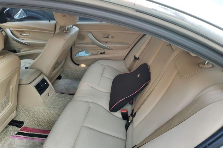 BMW 3 Series 2016 car image #19