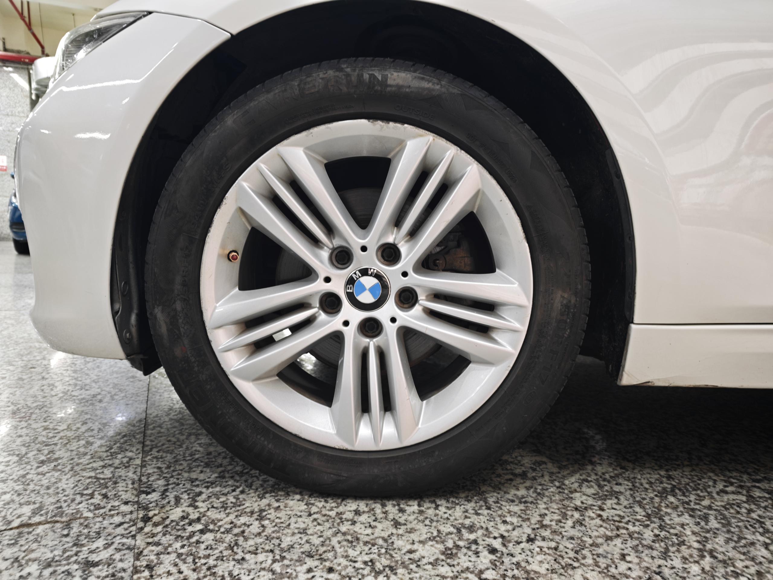 BMW 3 Series 2016 car image #12