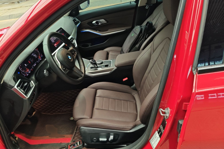BMW 3 Series 2021 #15 BMW 3 Series 2021 car image #15